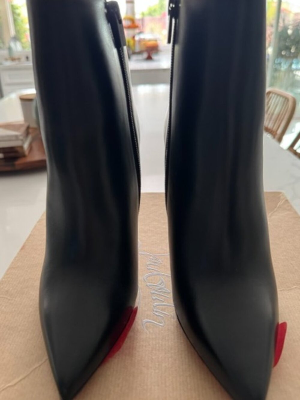 Christian Louboutin So Kate Booty - Picture 3 of 7